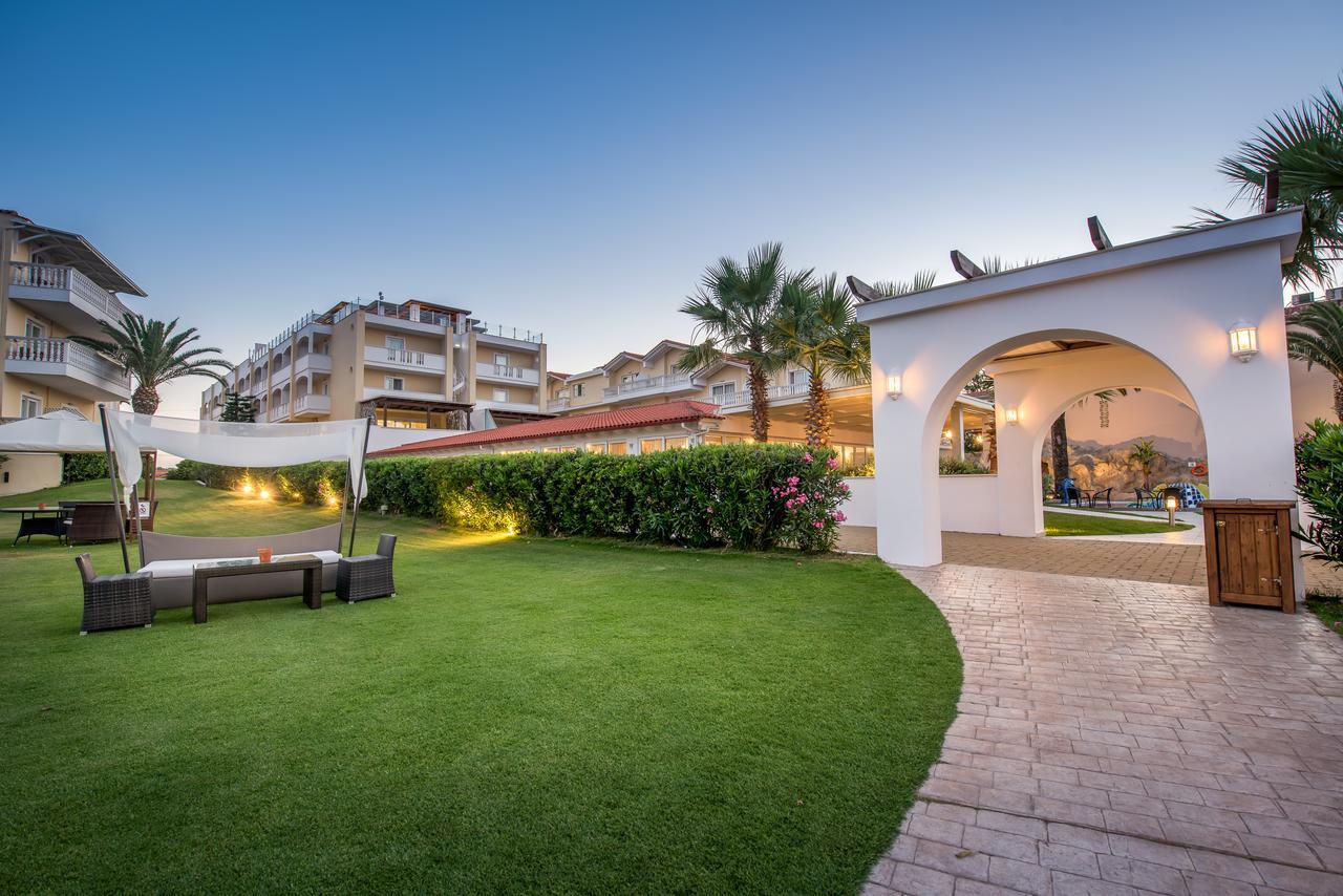 לגאנאס Galaxy Beach Resort BW Premier Collection חדר תמונה